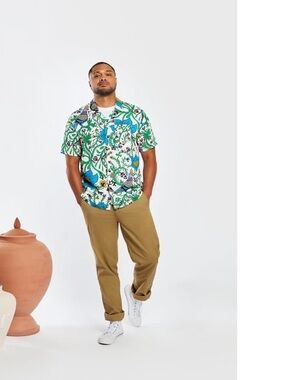 Roberto Lugo All Gender Floral Pigeon Printed Button Down Resort Shirt, size L